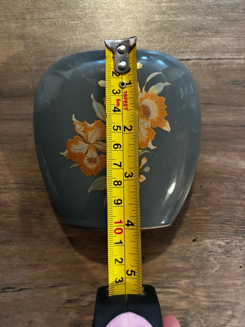 Gray Floral Ceramic vase